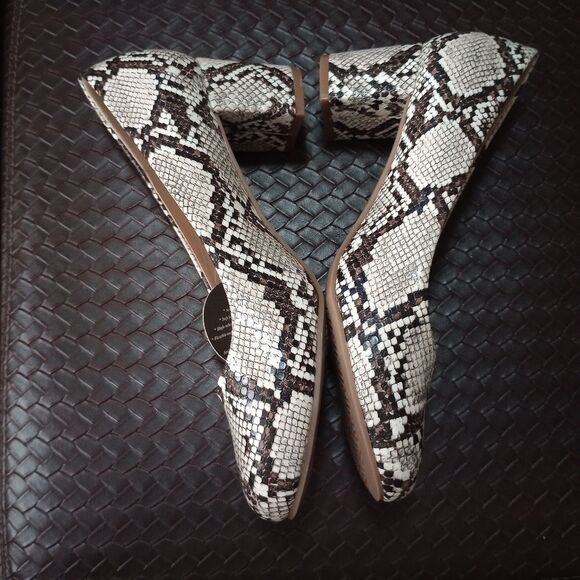 🆕👠Alexis Bendel Snake Print Shoes - Picture 3 of 7